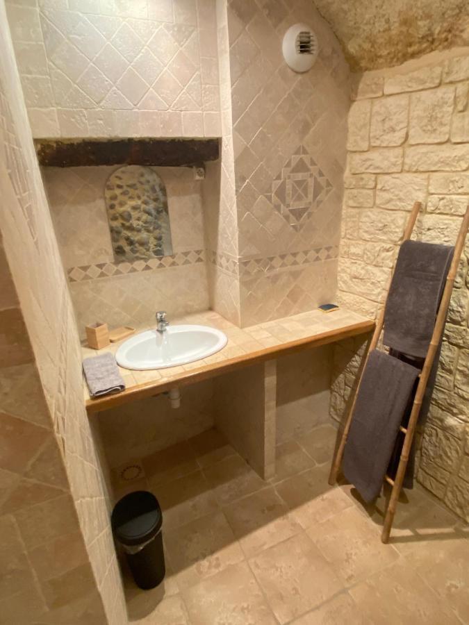 ホテル La Fontaine De Vinsobres エクステリア 写真